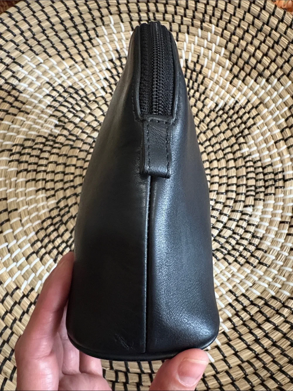 Vintage RARE Coach Leather Half-Moon Dome Zip Cosmetic Case with Coin Pouch
